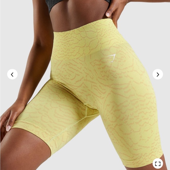 ✅✅GymShark ADAPT ANIMAL SEAMLESS CYCLING SHORTS Firefly Yellow - Picture 5 of 11